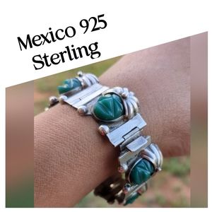 Vintage R.A. Mexico D.F. 925 Sterling Silver Carved Green Onyx Bracelet